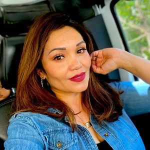 Meet your Posher, Sandy